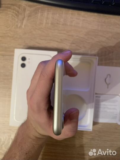 iPhone 11 128 gb (акб 90 sim)