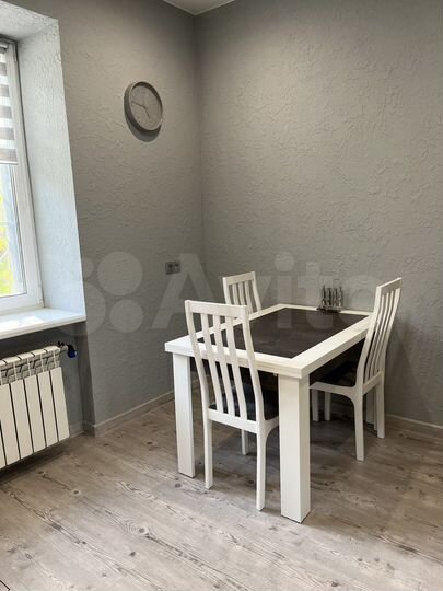 3-к. квартира, 94 м², 1/4 эт.