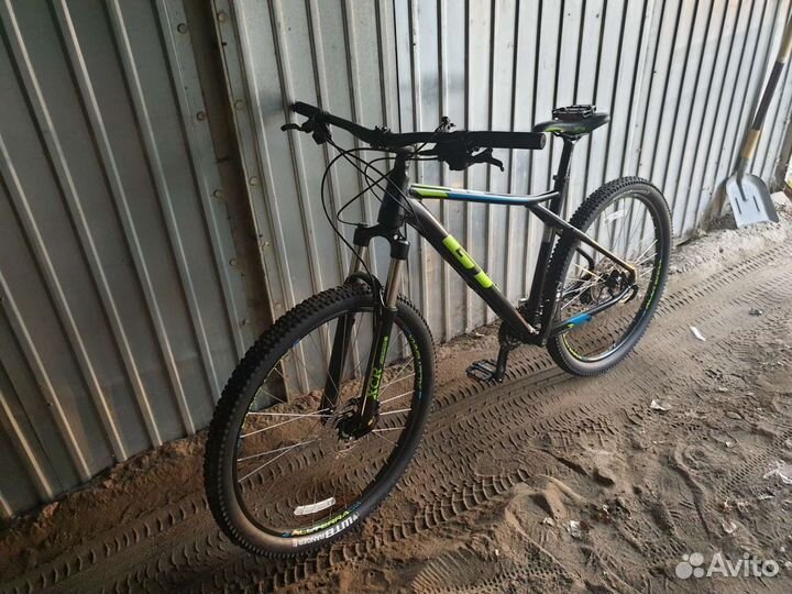 GT Avalanche Elite L 27.5