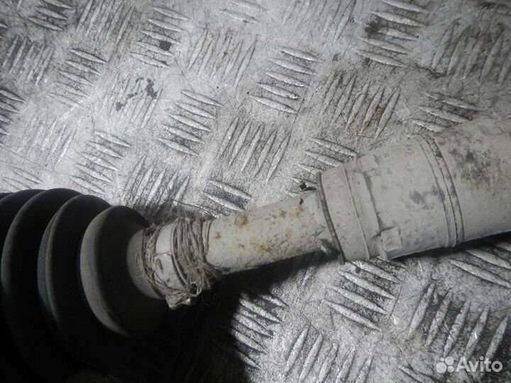 Полуось (привод в сборе) передняя левая, Toyota -corolla 120 (01-06)