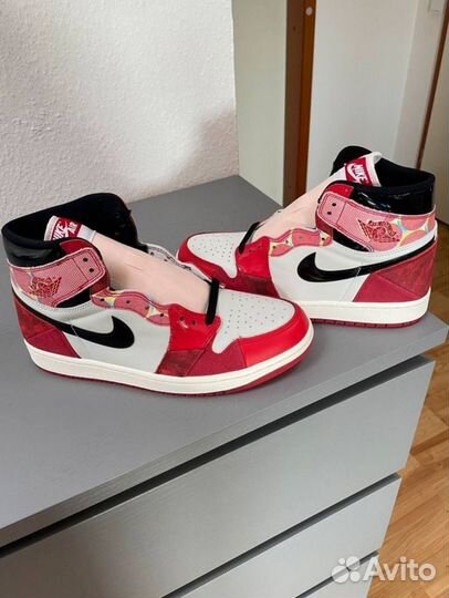 Nike air jordan 1 high og spider man