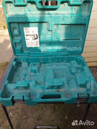 Продам кейс от перфоратора Макита