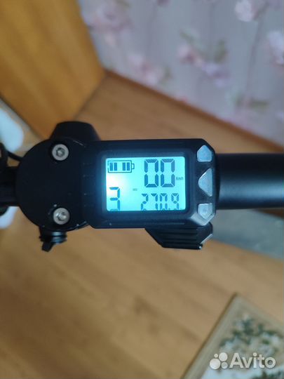 Самокат взрослый электрический бу