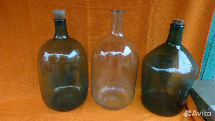 Бутыли для вина старинные