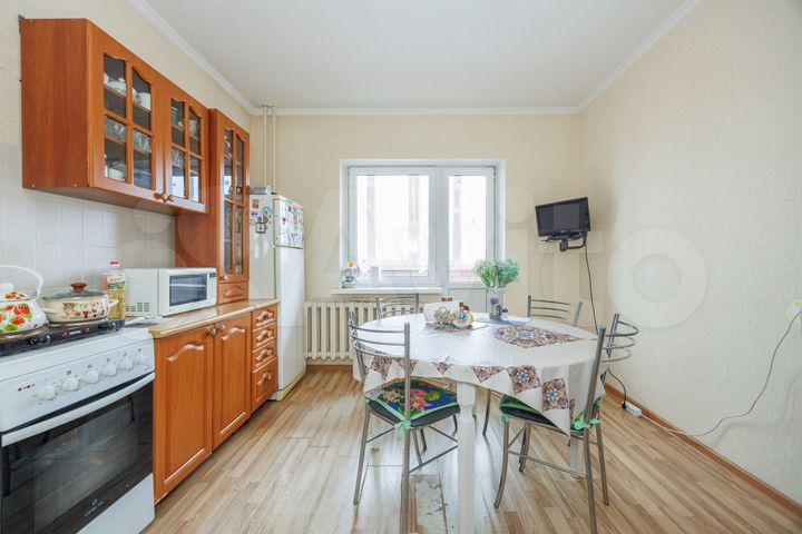 2-к. квартира, 68 м², 11/12 эт.