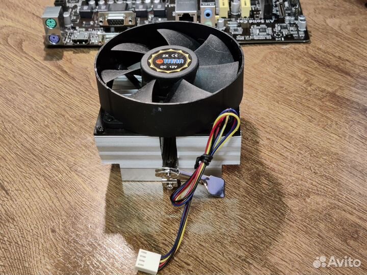 М/п FM2+ с процессором A6-7400 и кулером