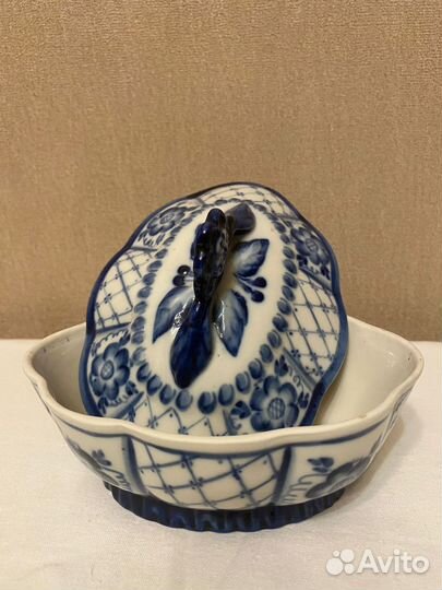 Посуда гжель