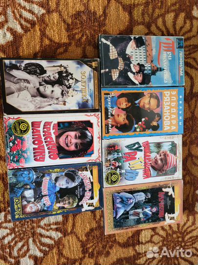 Видеокассеты vhs 90х