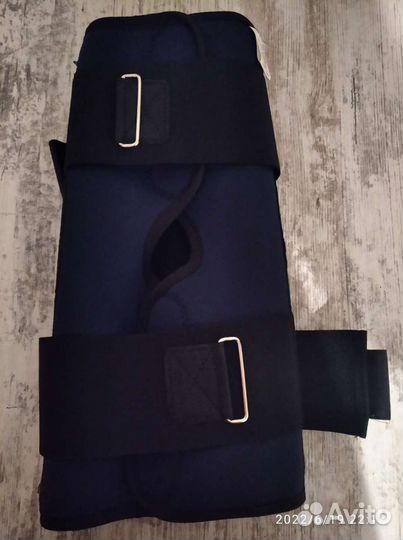 Наколенник ортопедический