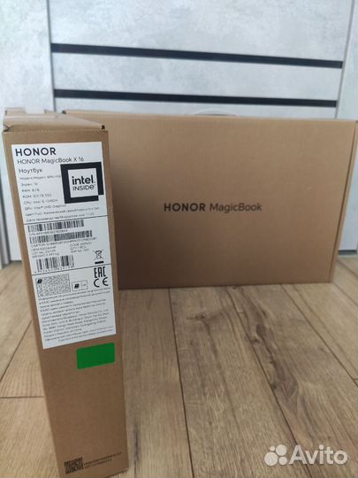 Honor MagicBook X 16 2024