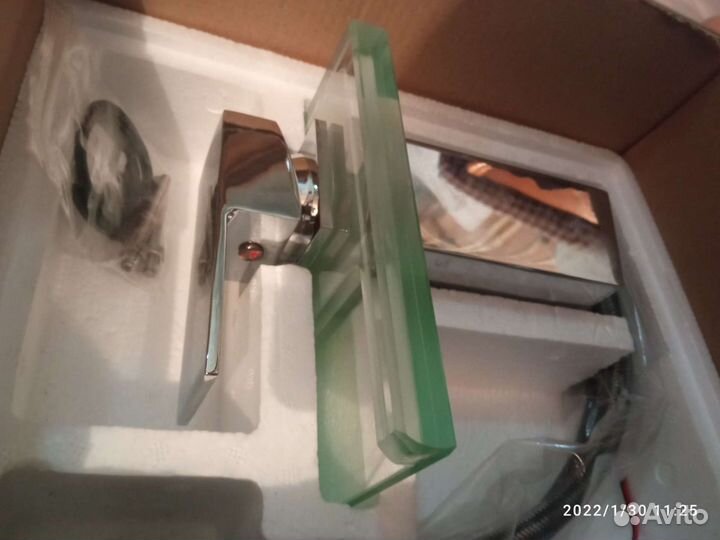 Кран для ванной