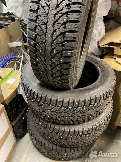 Pirelli Formula Ice 225/55 R18 102T