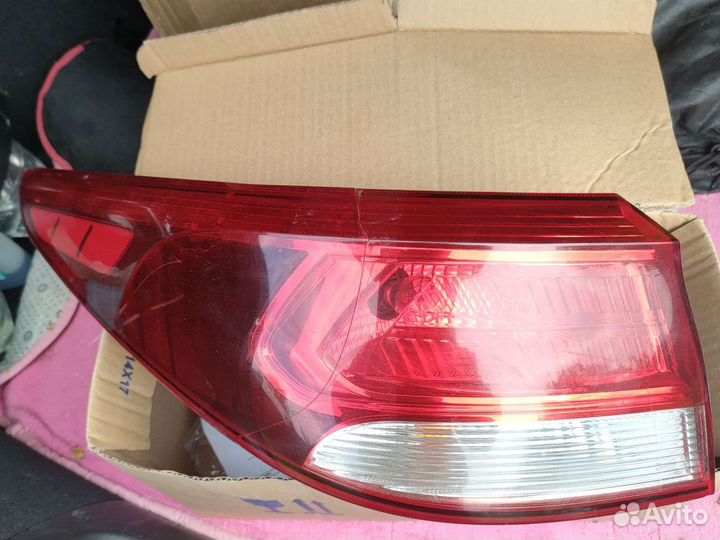 Задняя фара на kia rio 4