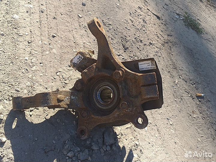 Кулак поворотный передний правый Kia Ceed JD 1.6