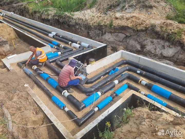 Бригада монтажников и сварщиков, монолитчиков