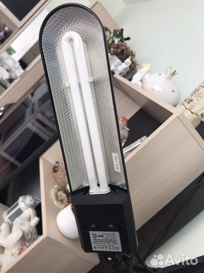 Лампа настольная