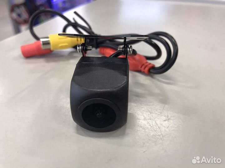 Камера заднего вида Teyes AHD 1080