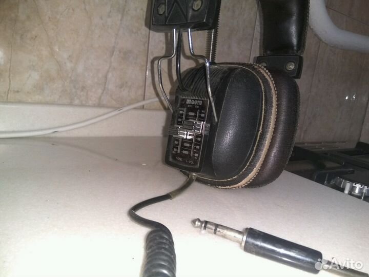 S-VHS видеомагнитофон Philips vr 969/58 matchline