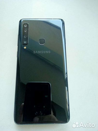 Телефон Samsung