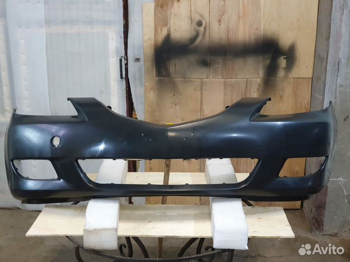 Передний бампер на Mazda 3 BK (04-09) дорест