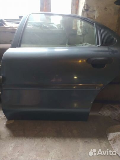 Двери правые левые Ford mondeo 1
