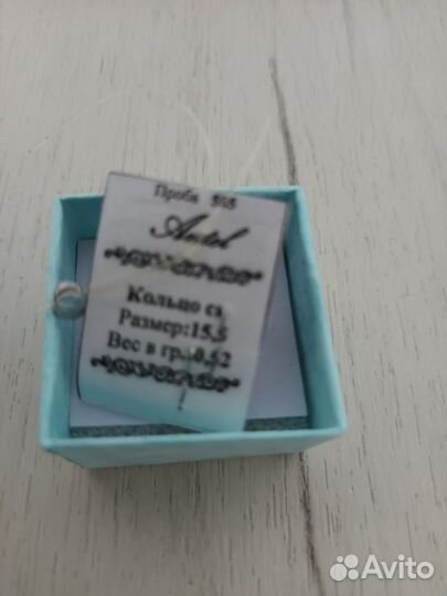 Золотое кольцо женское бу