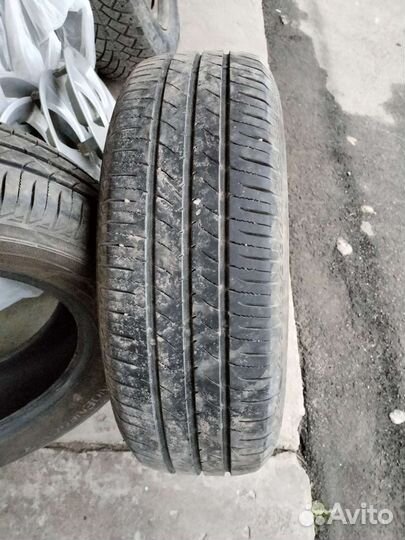 Toyo NanoEnergy 3 185/65 R15