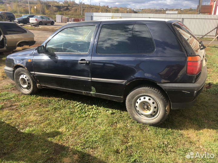 В разборе Volkswagen golf 3