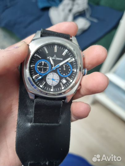 Наручные часы jacques lemans