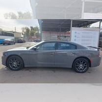 Dodge Charger 3.6 AT, 2018, 124 000 км, с пробегом, цена 3 450 000 руб.