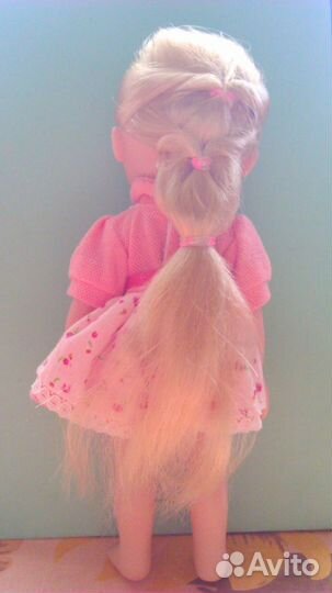 Кукла в платье