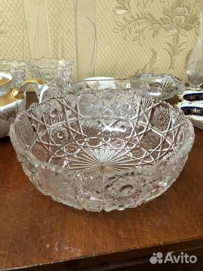 Хрустальная ваза для фруктов