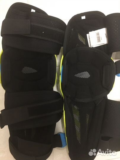 Наколенники leatt dual axis