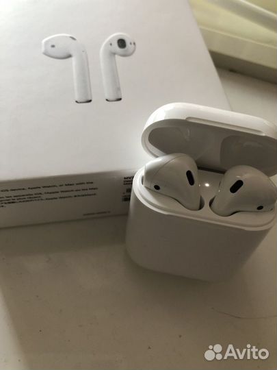 Беспроводные наушники AirPods 2