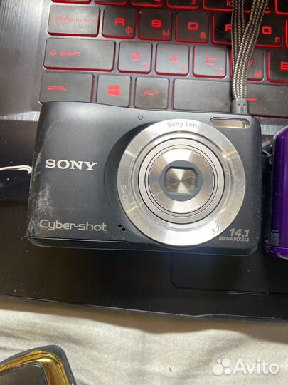 Компактный фотоаппарат