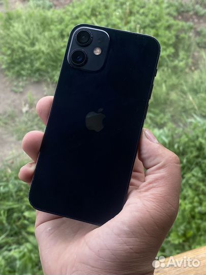 iPhone 12 mini, 64 ГБ