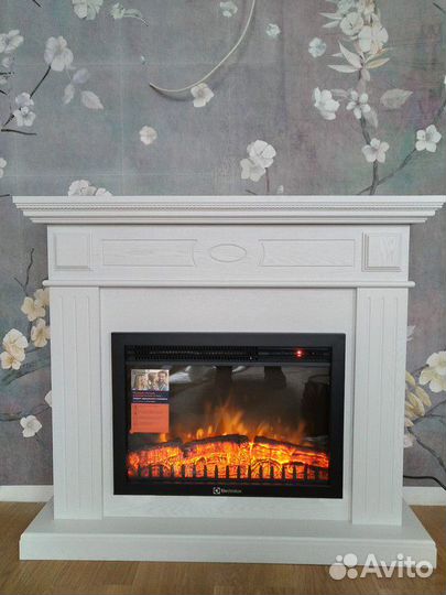 Электрокамин с порталом