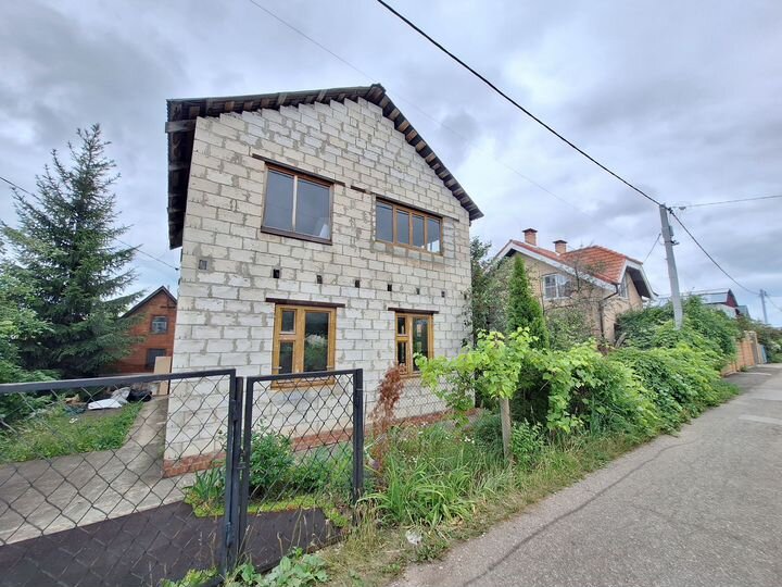 Дом 92,1 м² на участке 5 сот.