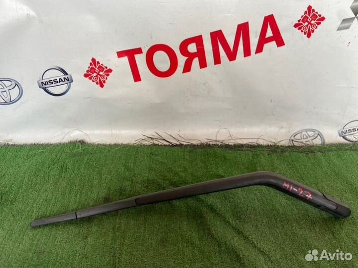 Дворник задней двери Toyota Funcargo NCP20