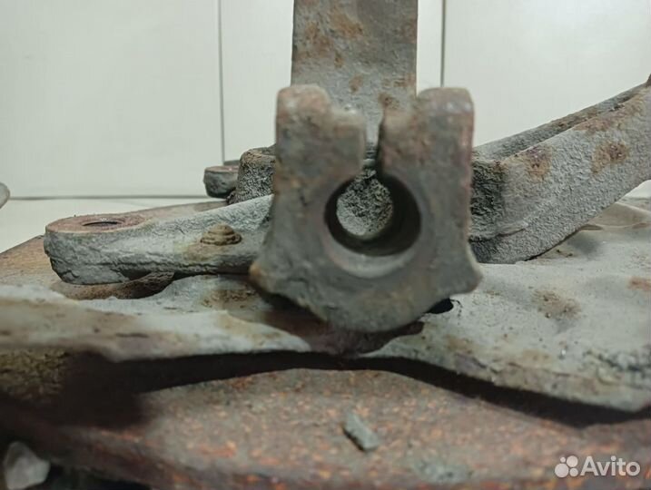 Кулак поворотный передний правый Renault Megane 2