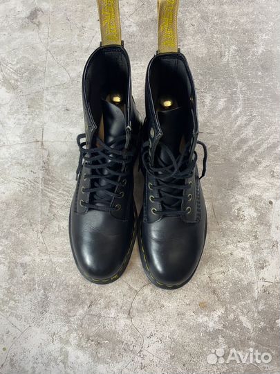 Ботинки Dr Martens 14045 42 EU