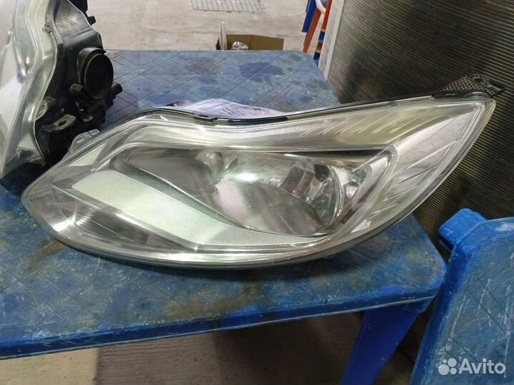 Фары на ford focus 3