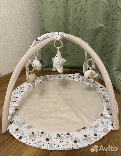 Детский развивающийся коврик