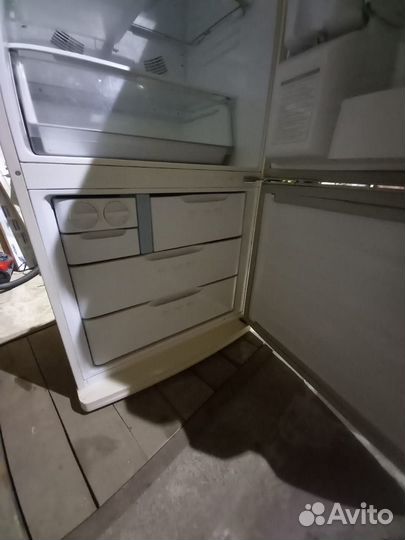 Холодильник бу