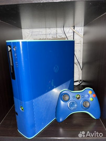 Xbox 360 E blue limited прошитый