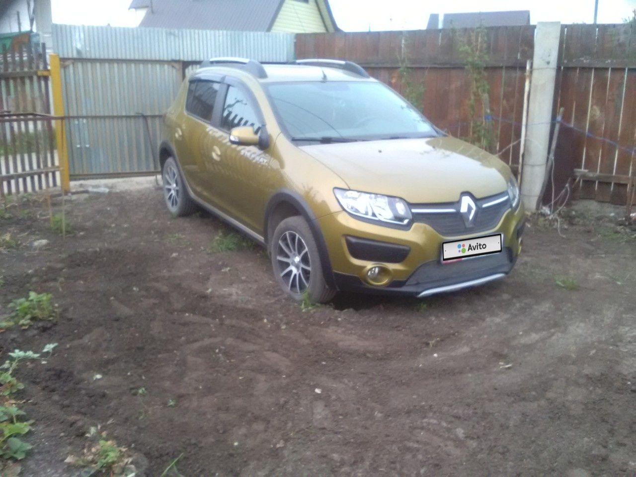 Renault Sandero Stepway: фото владельца