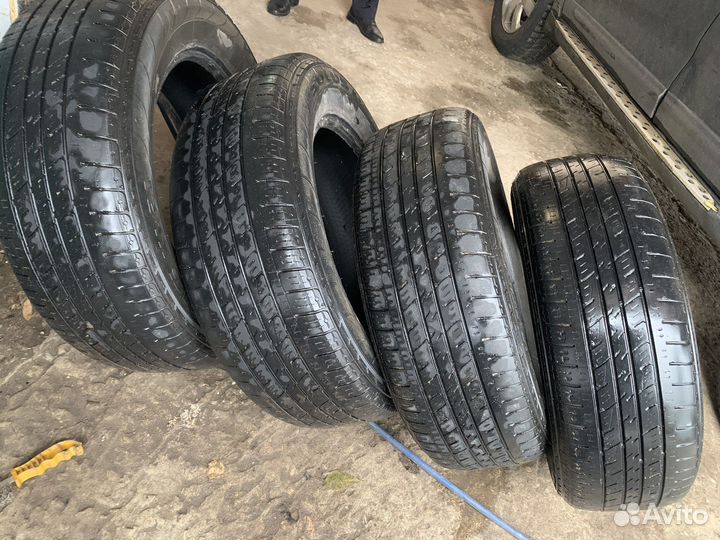 Kumho Eco Solus KL21 235/65 R17 104T