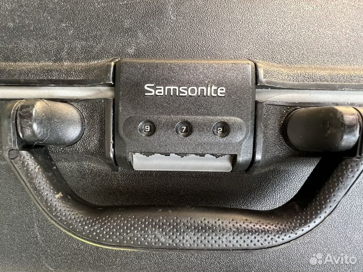 Чемодан Samsonite