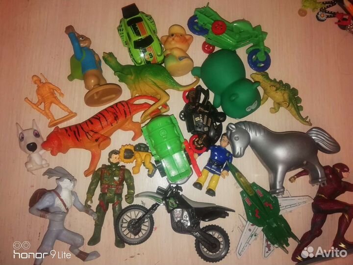 Игрушки для мальчика