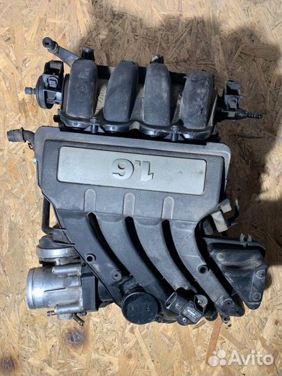 Коллектор впускной Volkswagen Golf 1K BSE 2008